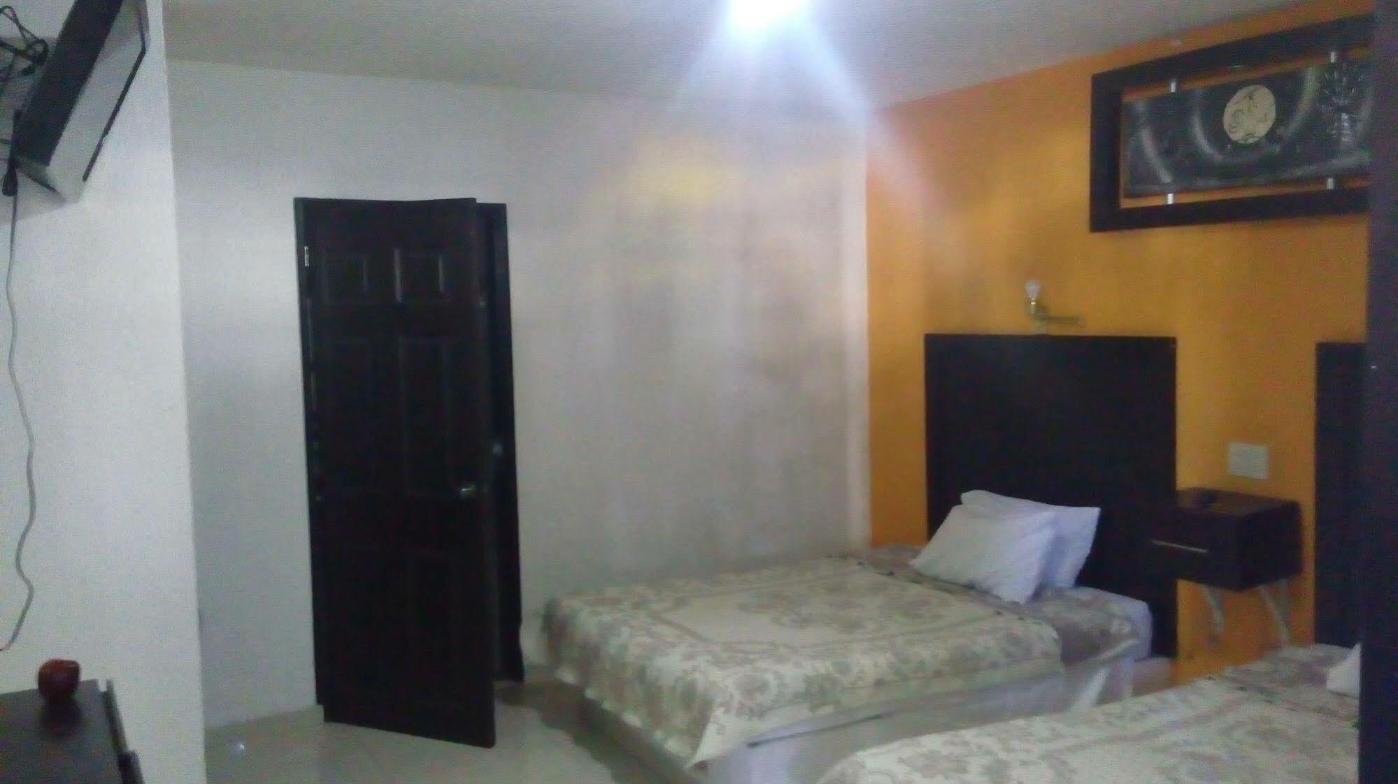 Hotel Nuevo Vallarta Zapopan Buitenkant foto